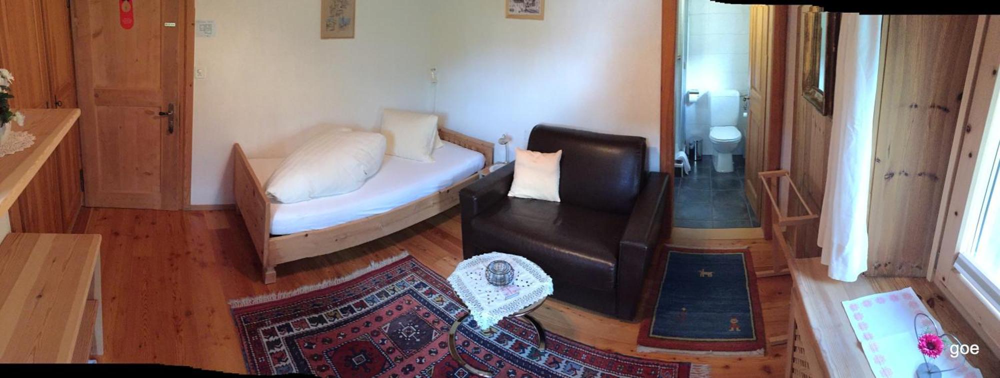 Hotel Chasa Sofia Скуоль Номер фото