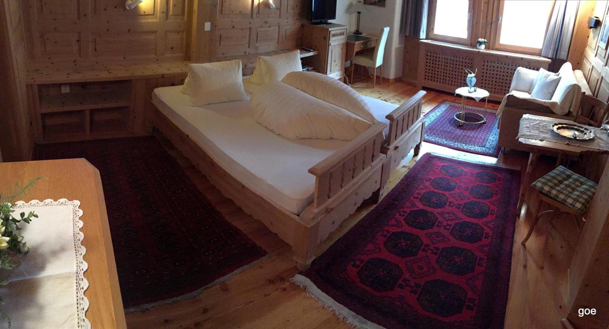 Hotel Chasa Sofia Скуоль Номер фото